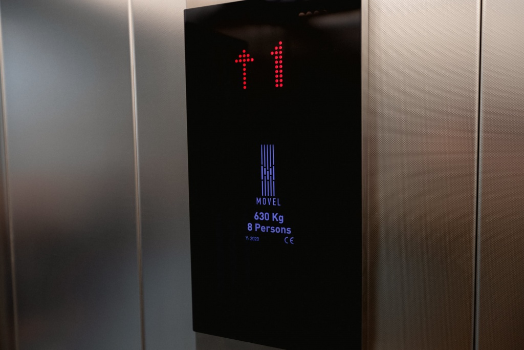 Пассажирские лифты Movel